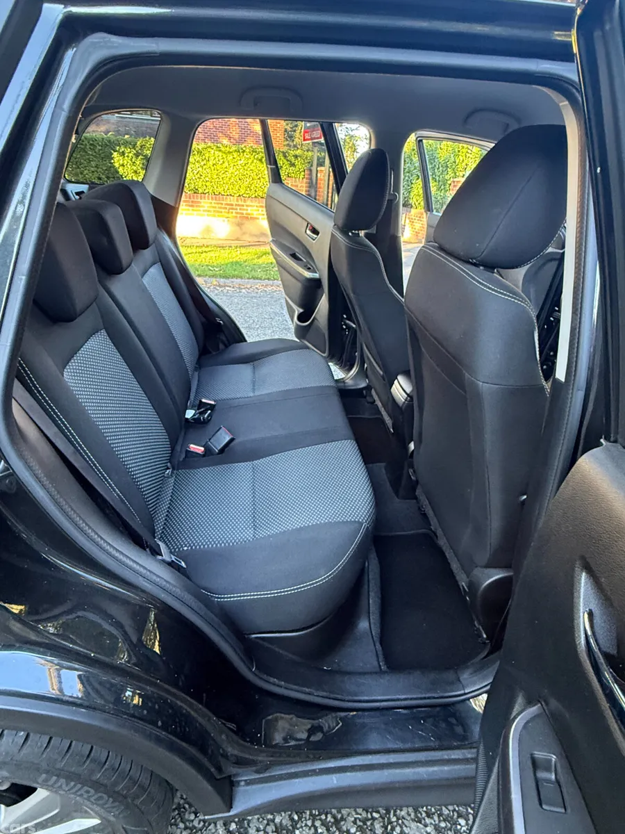 Suzuki Vitara SUV, Petrol, 2020, Black