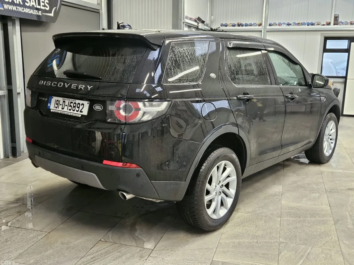 Land Rover Discovery Sport SUV, Diesel, 2019, Black