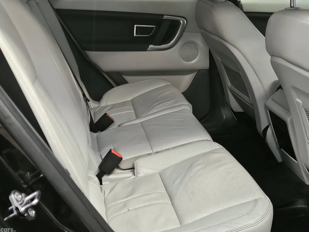 Land Rover Discovery Sport SUV, Diesel, 2019, Black