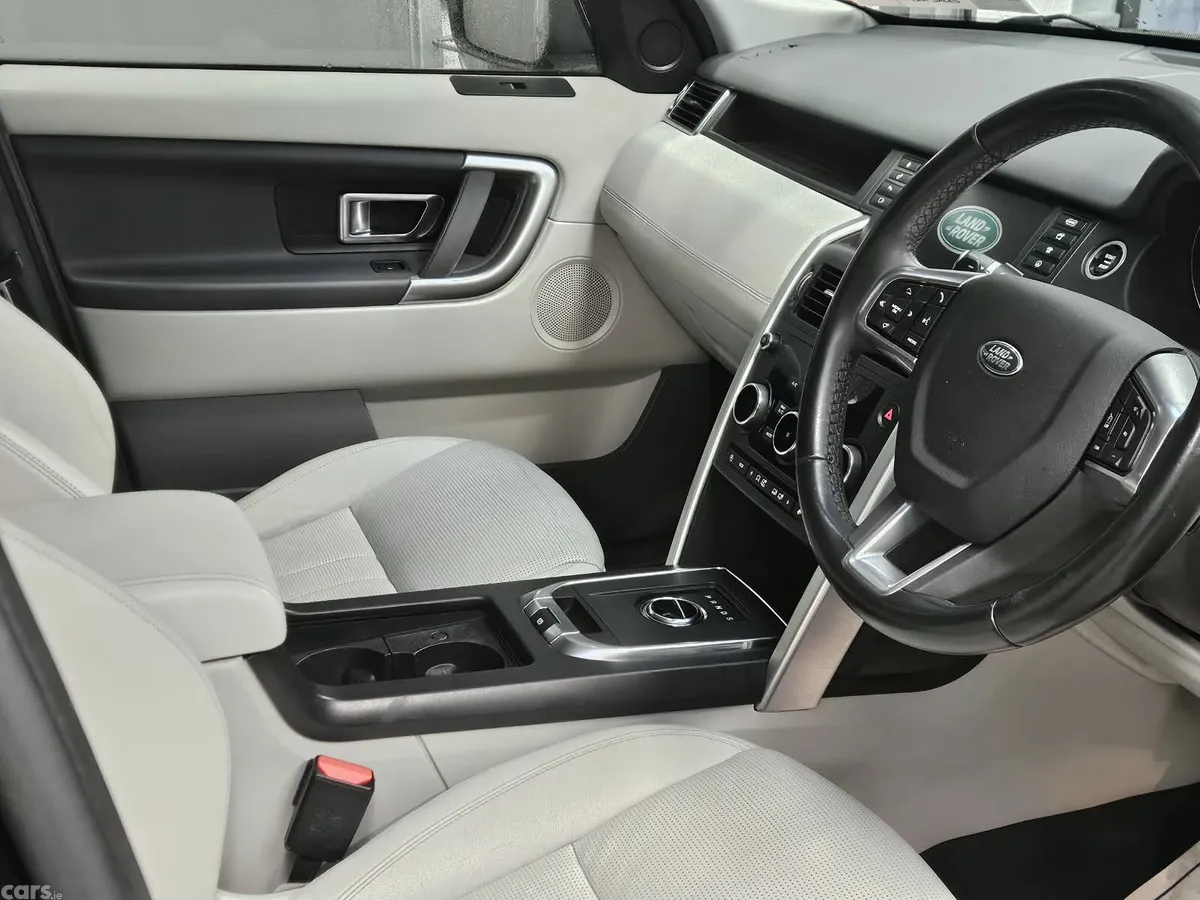 Land Rover Discovery Sport SUV, Diesel, 2019, Black