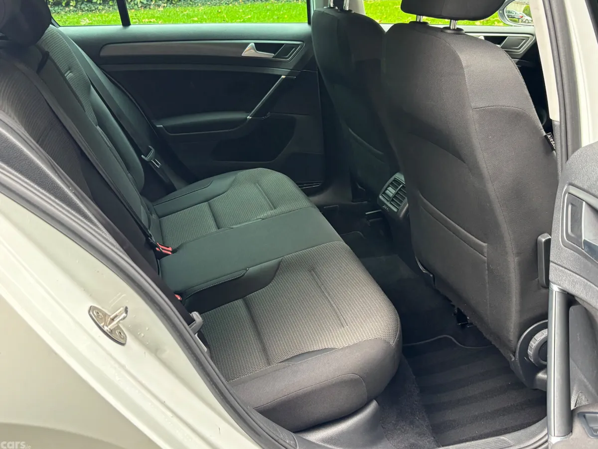 Volkswagen Golf Hatchback, Diesel, 2019, White