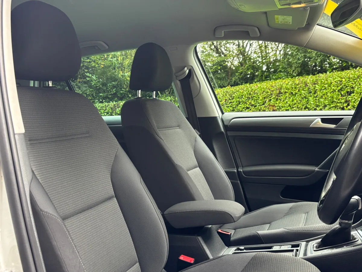 Volkswagen Golf Hatchback, Diesel, 2019, White