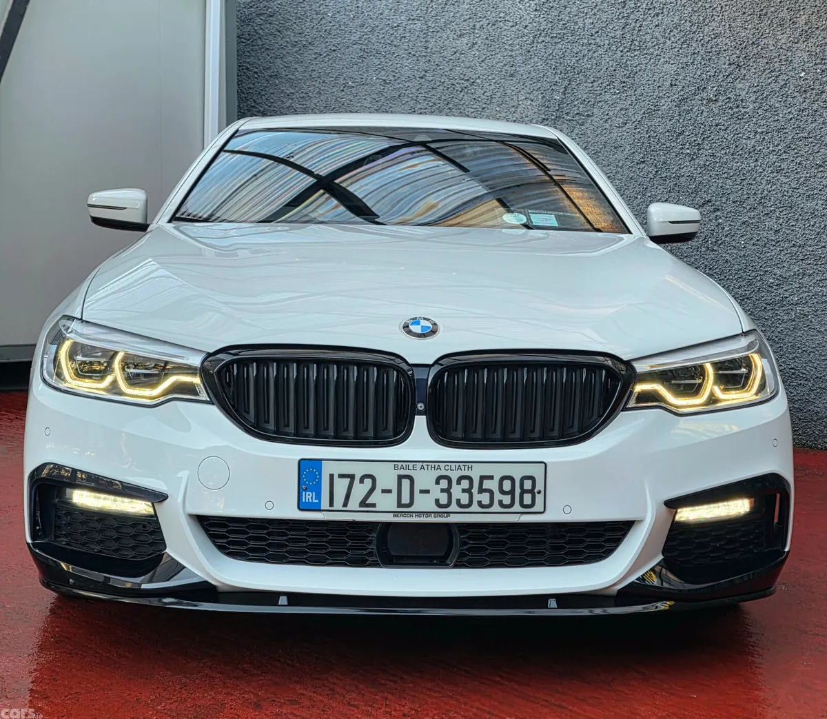 BMW 5-Series Saloon, Petrol Plug-in Hybrid, 2017, White