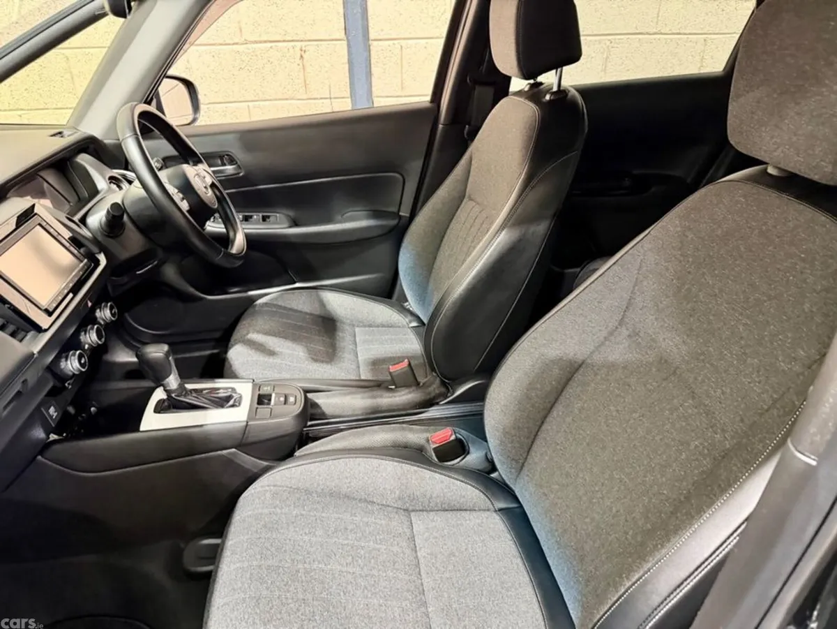 Honda Fit Hatchback, Petrol Hybrid, 2021, Black