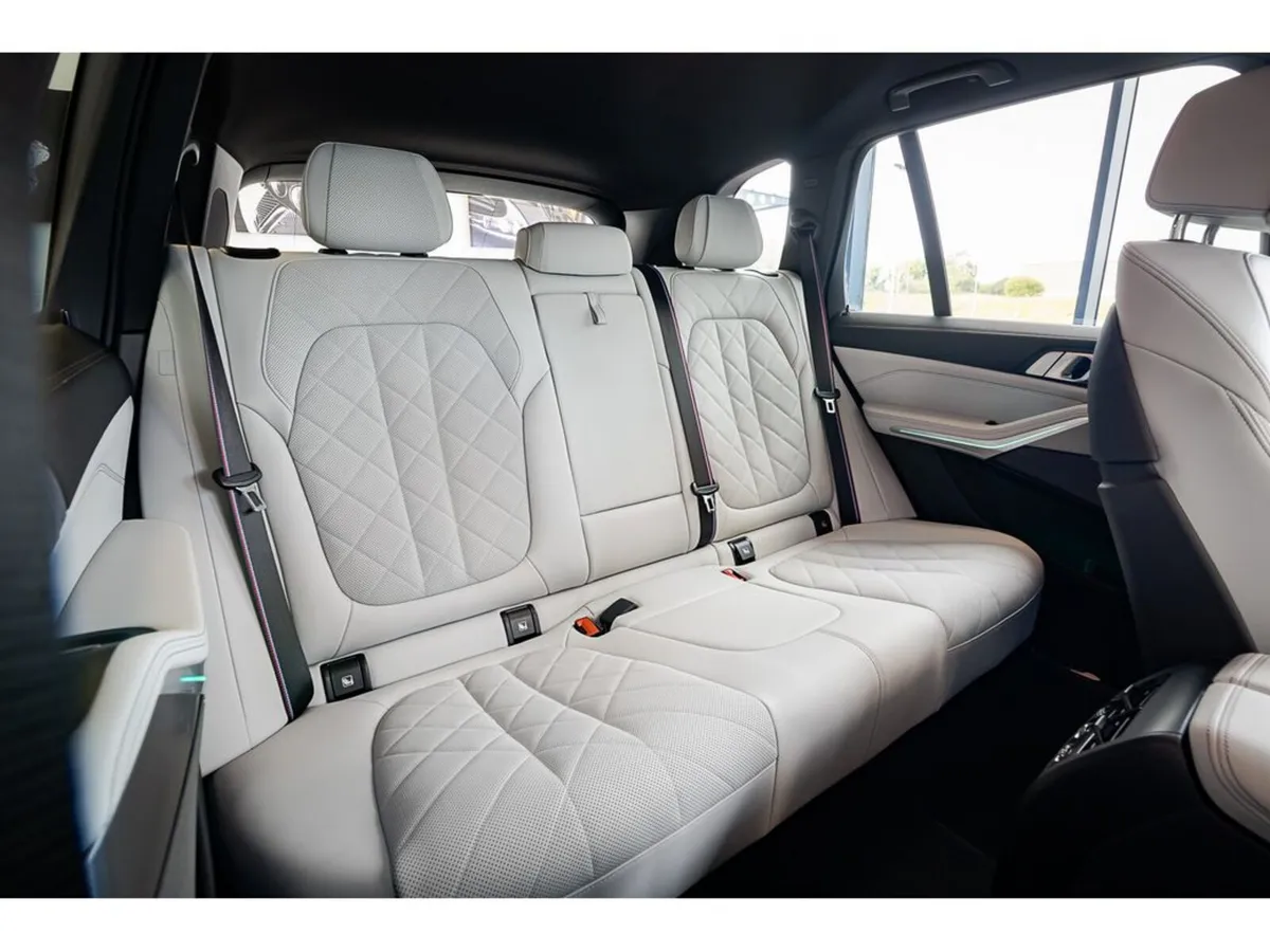 BMW X5 Estate, Petrol Plug-in Hybrid, 2023, Blue