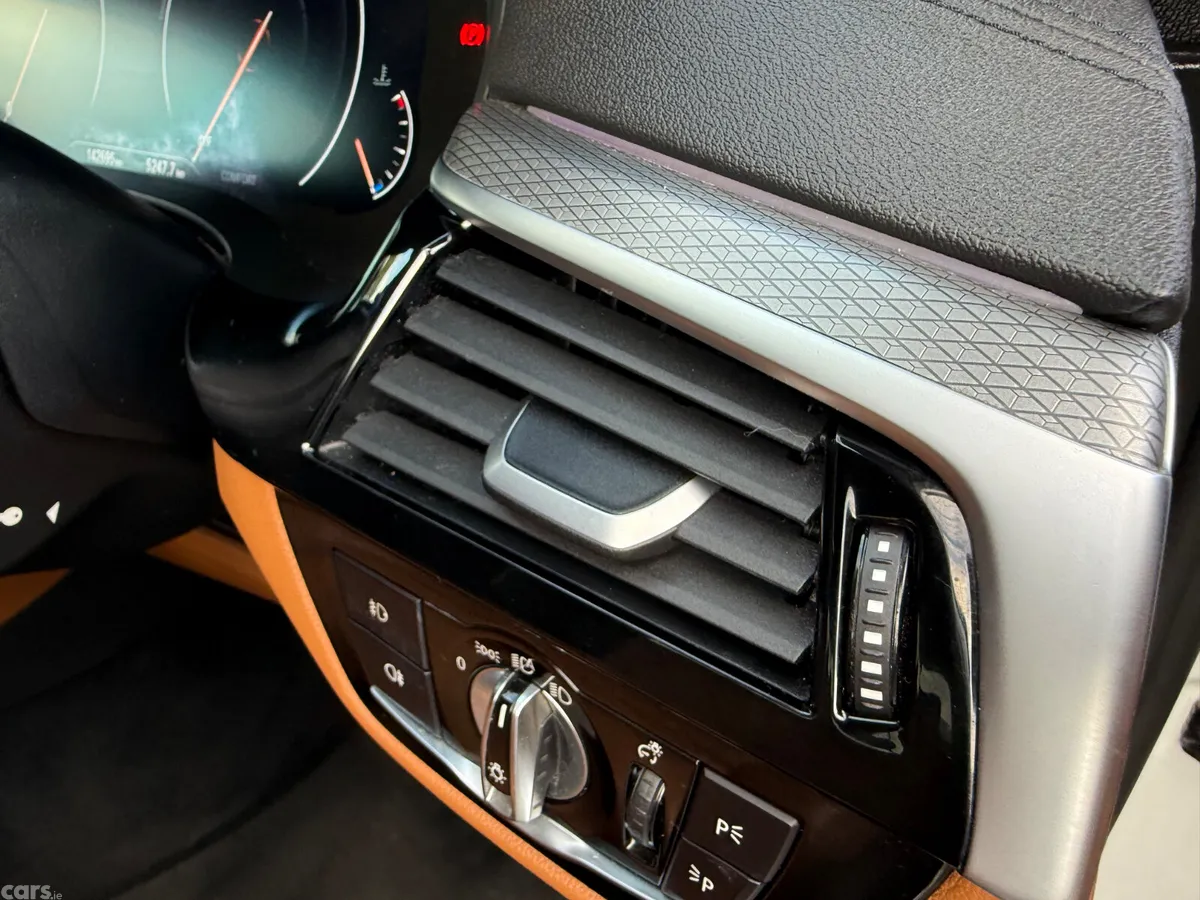 BMW 5-Series Saloon, Diesel, 2019, White