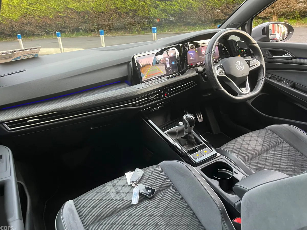 Volkswagen Golf Estate, Diesel, 2024, Grey