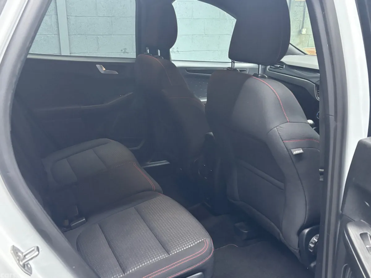 Ford Kuga MPV, Diesel, 2021, White