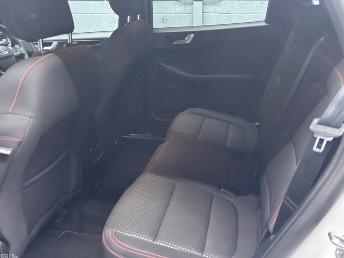 Ford Kuga MPV, Diesel, 2021, White