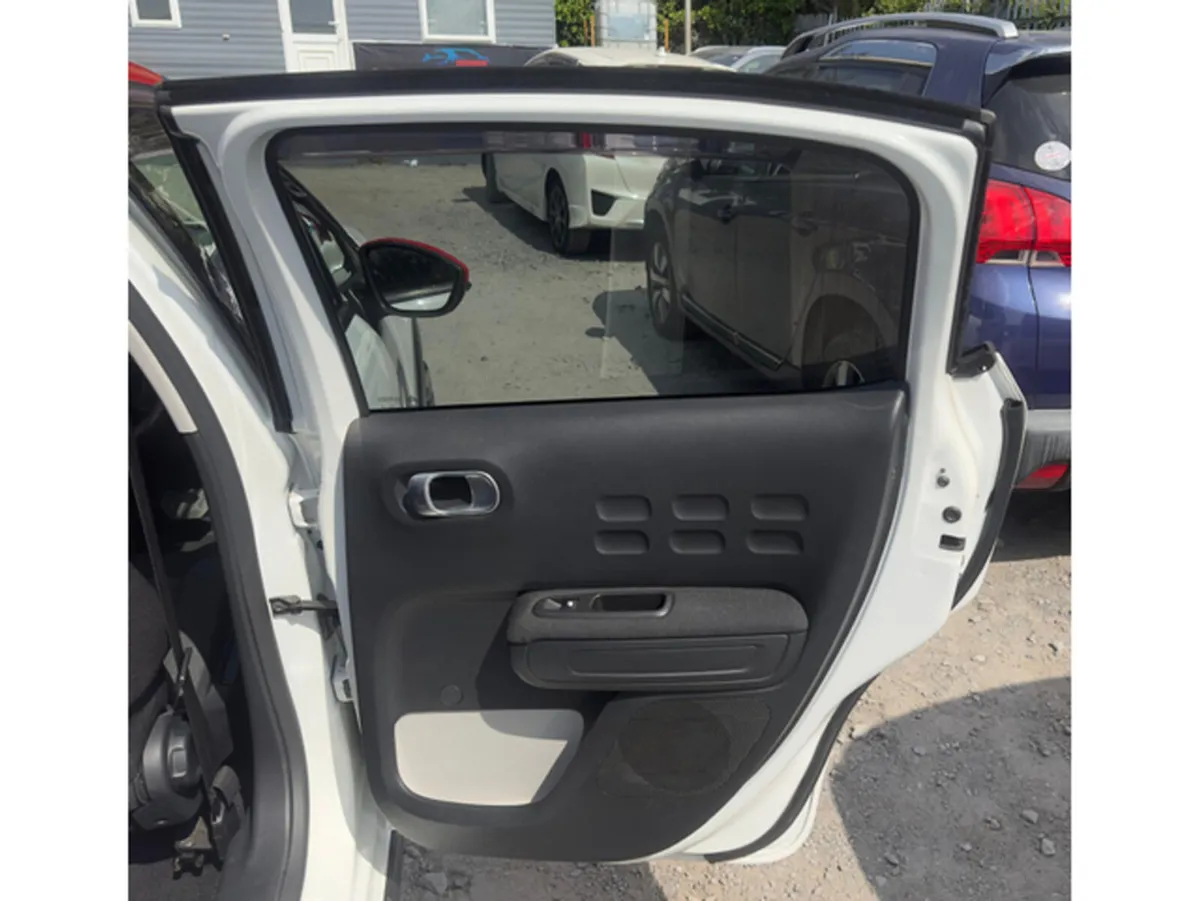 Citroen C3 Hatchback, Petrol, 2017, White