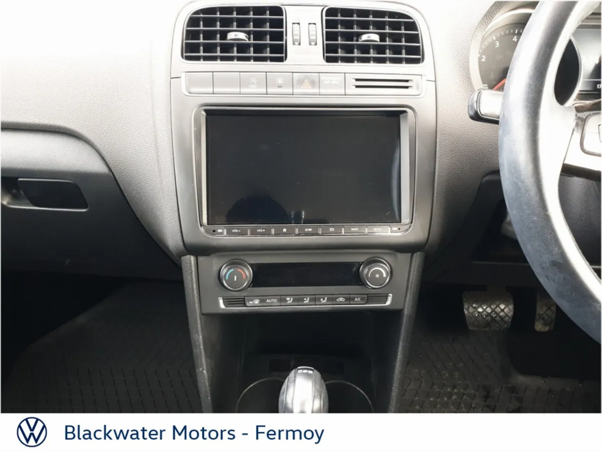Volkswagen Polo Hatchback, Petrol, 2018, White