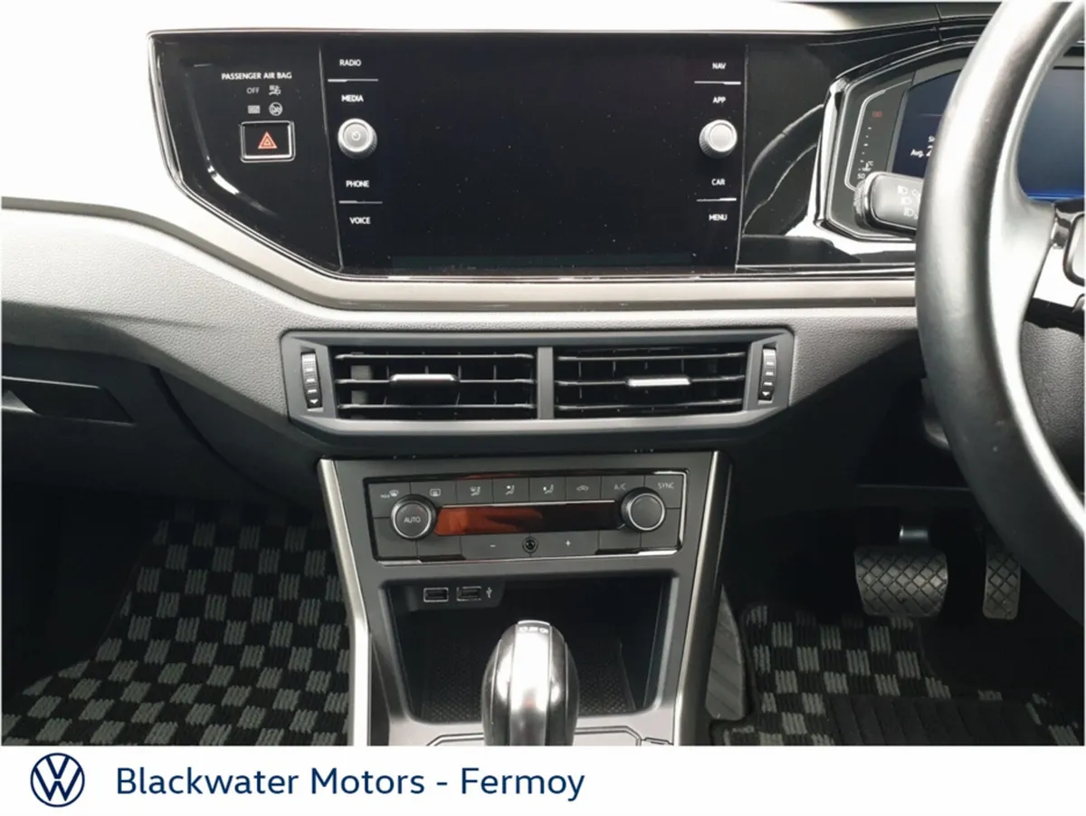 Volkswagen Polo Hatchback, Petrol, 2019, Red