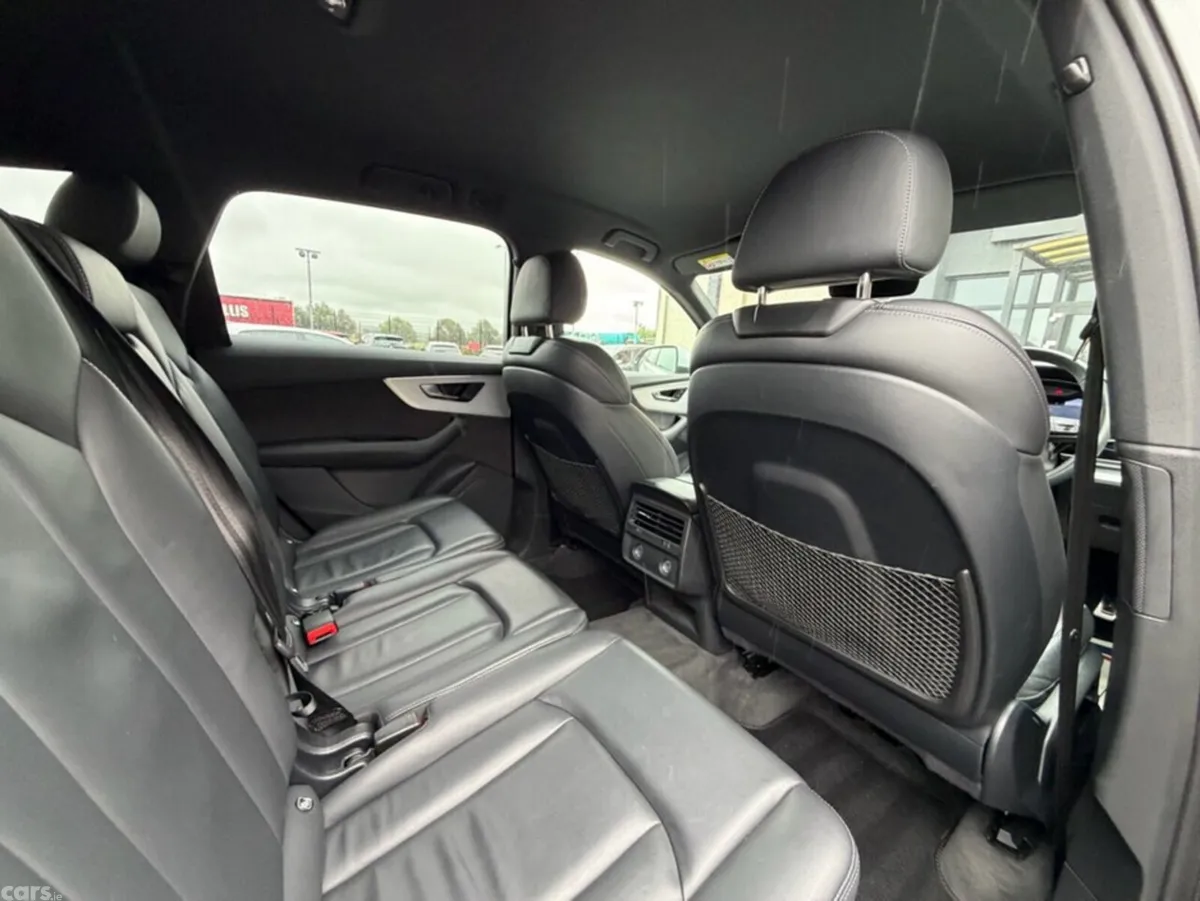 Audi Q7 Estate, Diesel, 2024, White