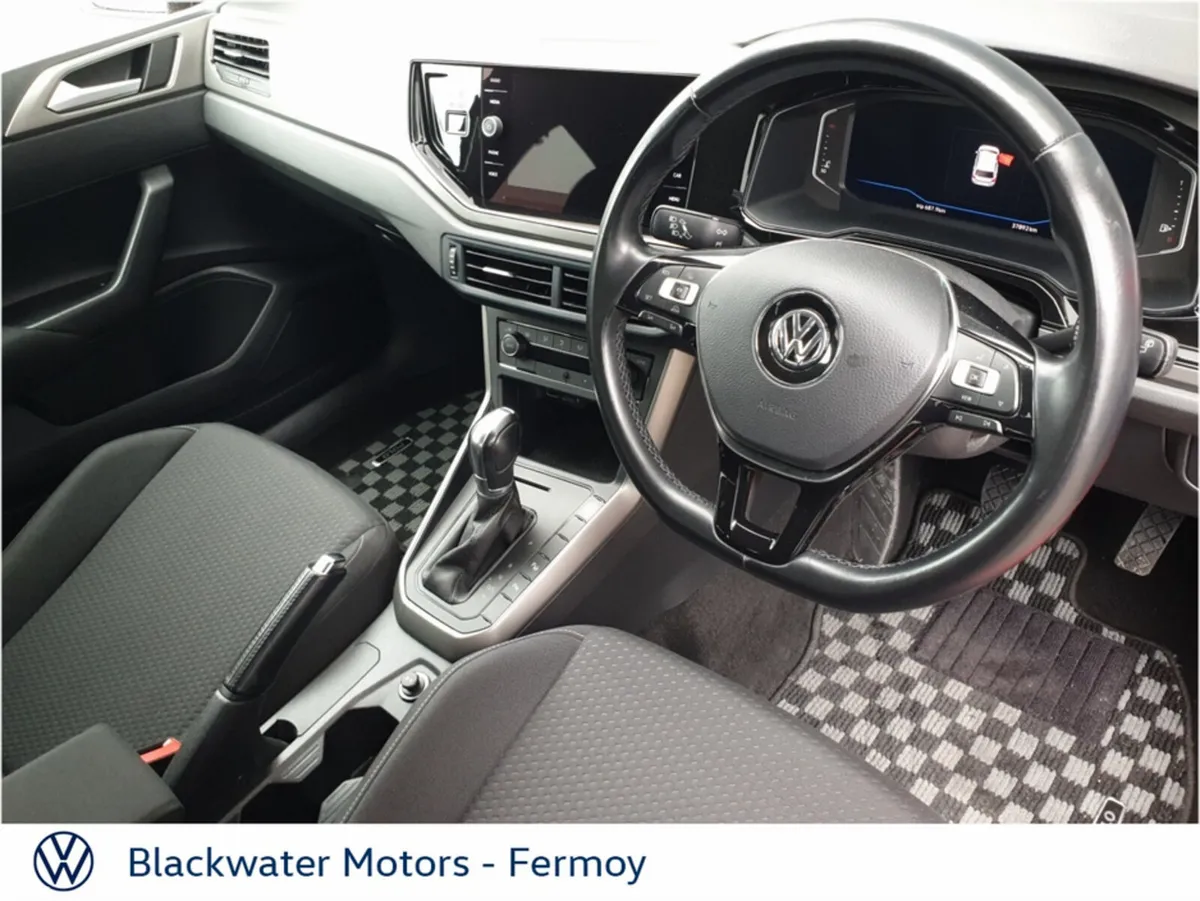 Volkswagen Polo Hatchback, Petrol, 2019, Red