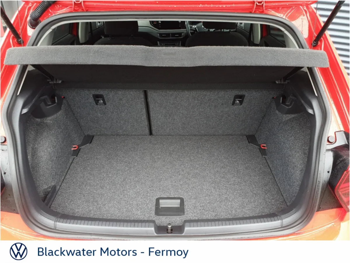 Volkswagen Polo Hatchback, Petrol, 2019, Red