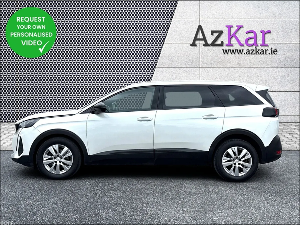 Peugeot 5008 MPV, Diesel, 2023, White