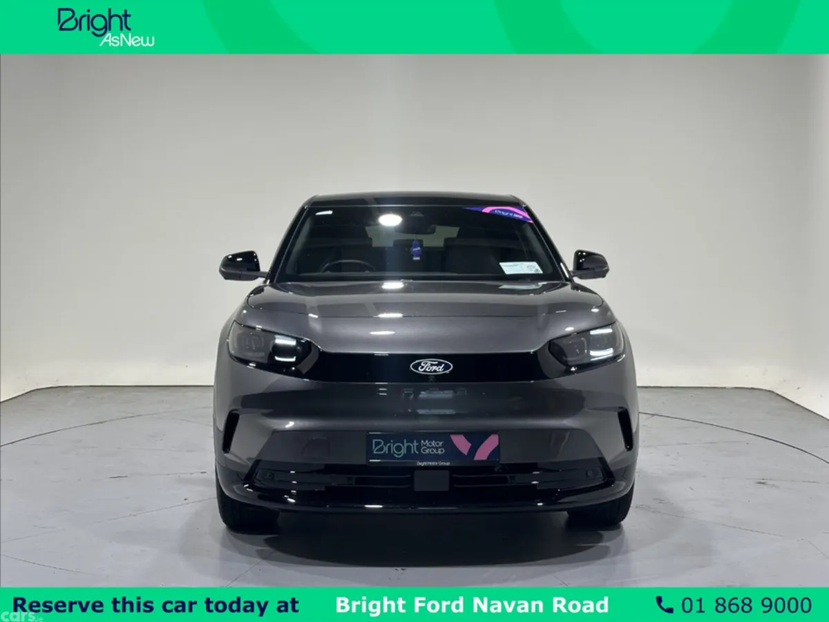 Ford Capri MPV, Electric, 2026, Grey