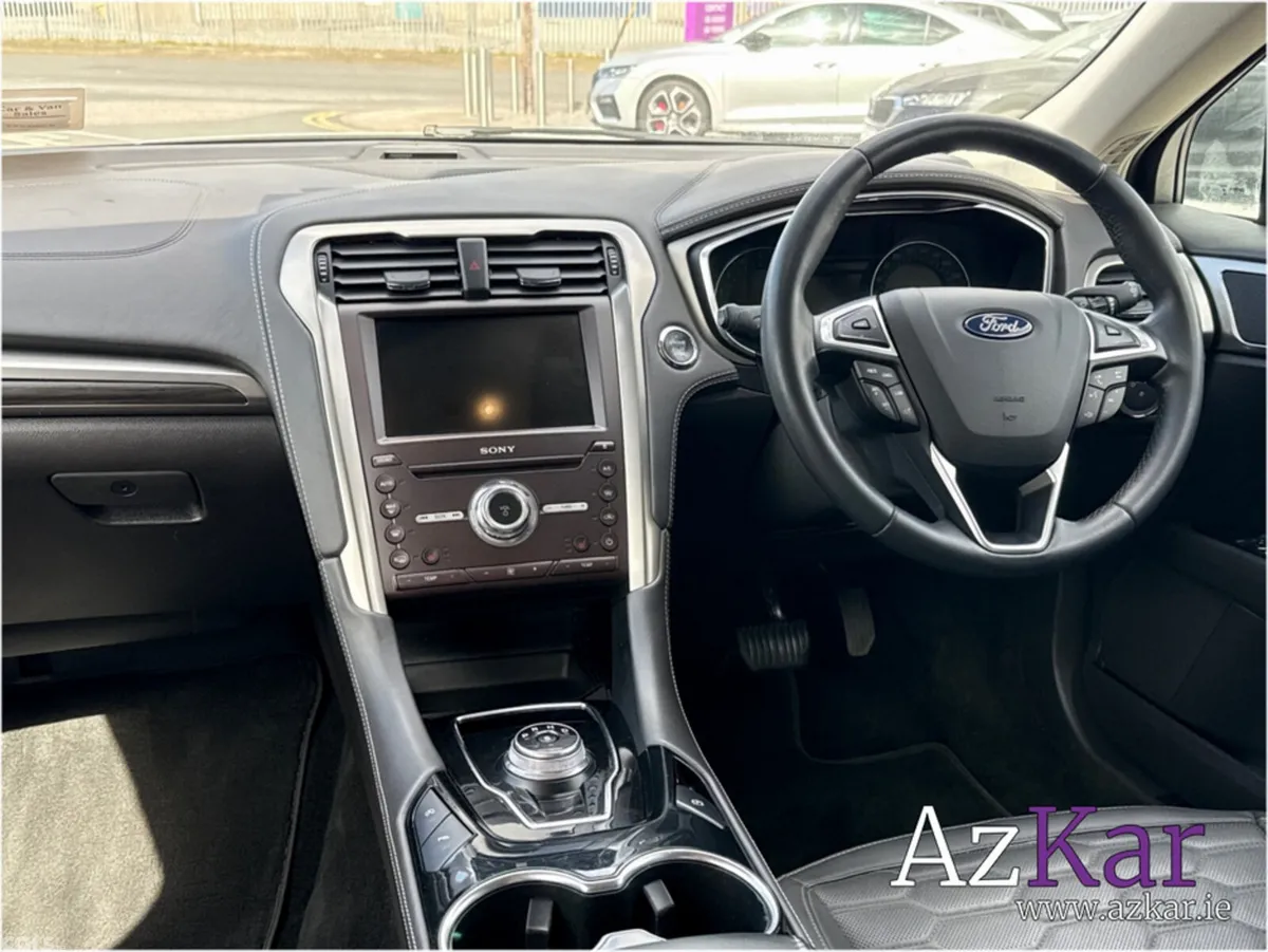 Ford Mondeo Hatchback, Diesel, 2020, White
