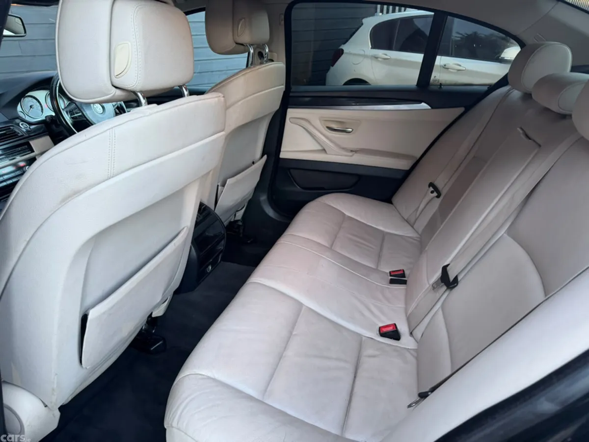 BMW 5-Series Saloon, Diesel, 2011, Black