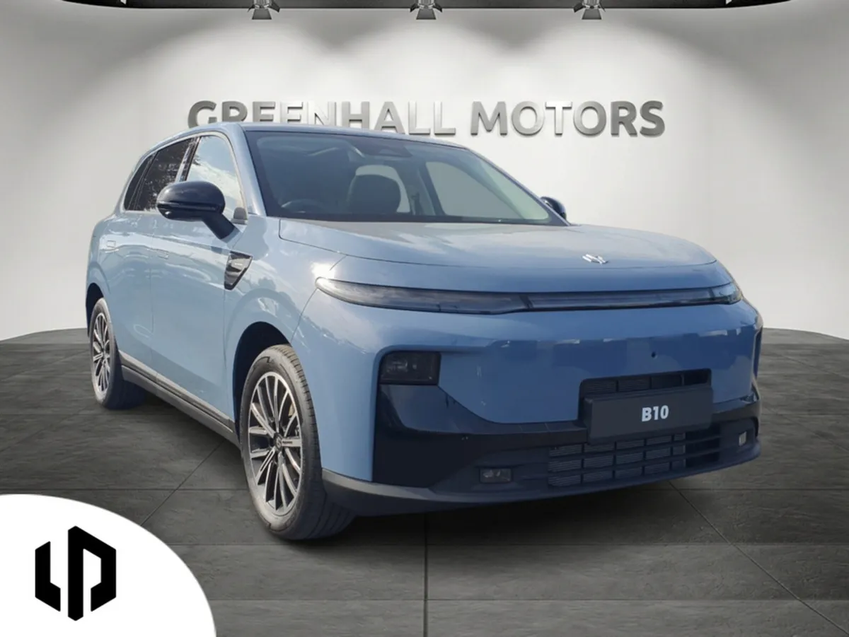Leapmotor B10 SUV, Petrol Plug-in Hybrid, 2027, Blue