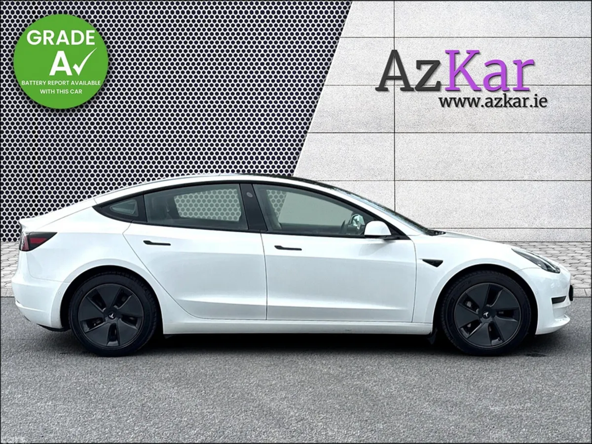 Tesla Model 3 Saloon, Electric, 2021, White