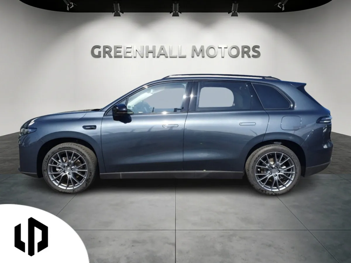 Leapmotor C10 SUV, Petrol Plug-in Hybrid, 2026, Grey