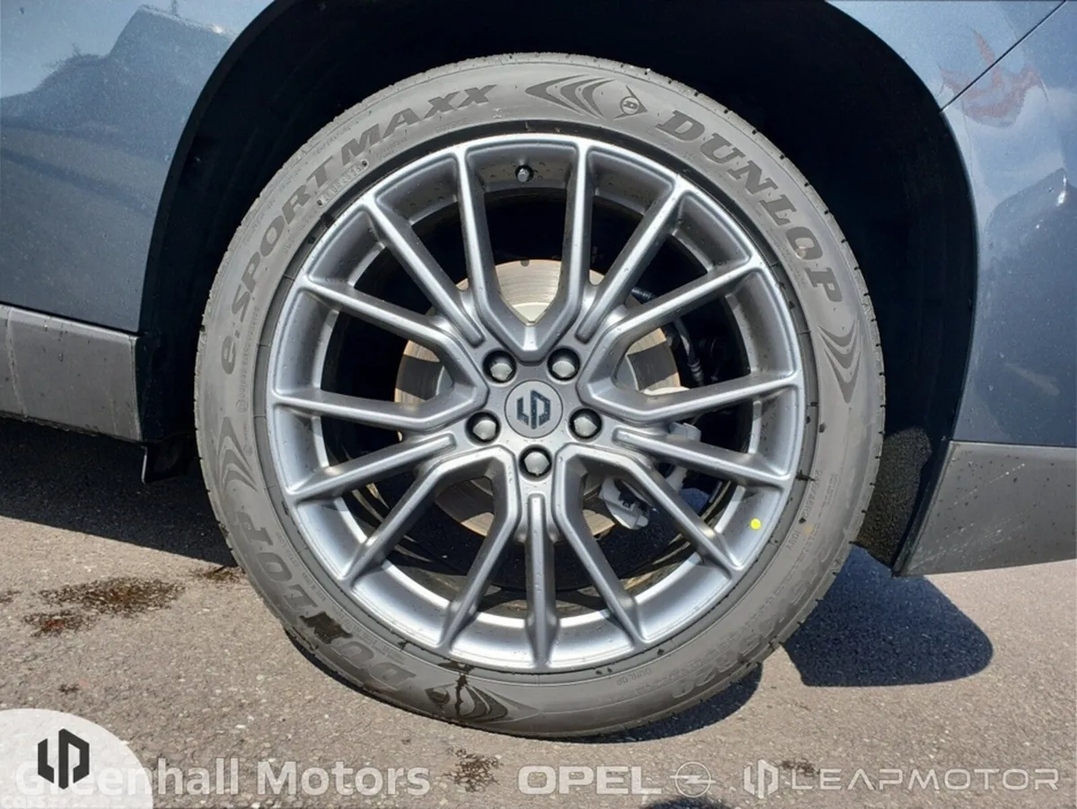 Leapmotor C10 SUV, Petrol Plug-in Hybrid, 2026, Grey