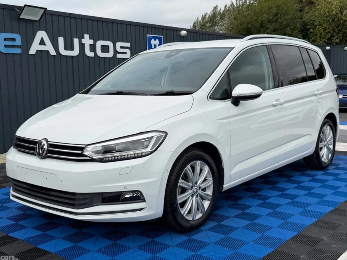 Volkswagen Touran MPV, Diesel, 2019, White