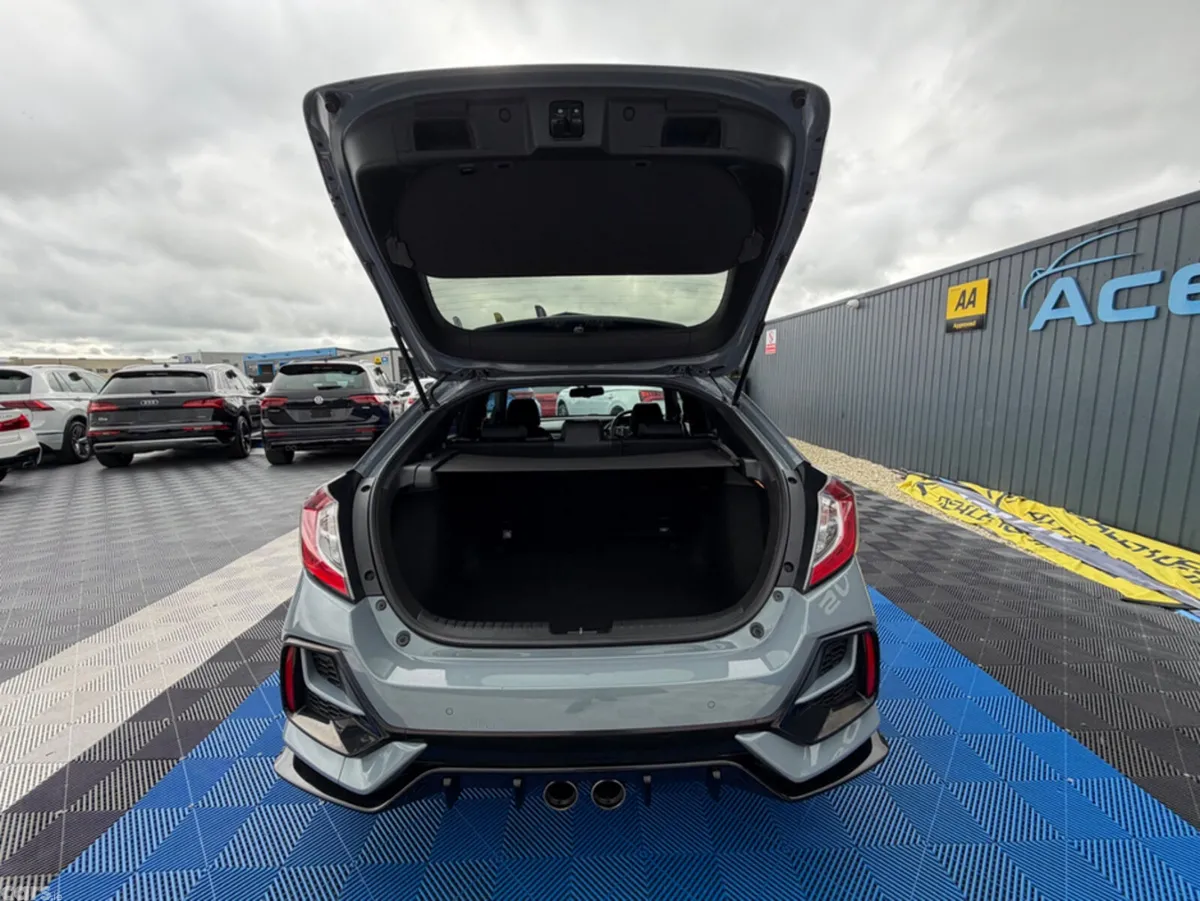 Honda Civic Hatchback, Petrol, 2020, Grey