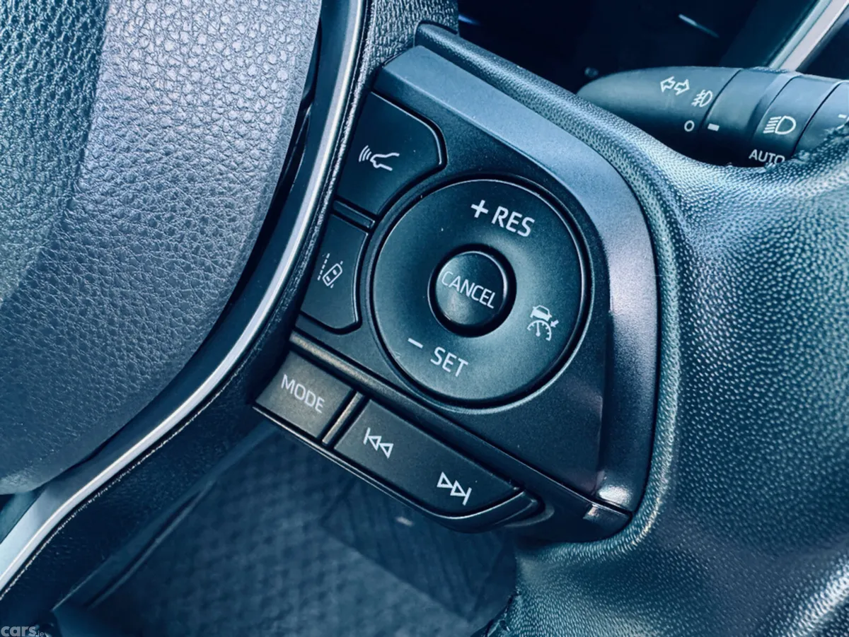 Toyota Corolla Cross SUV, Petrol Hybrid, 2023, Silver