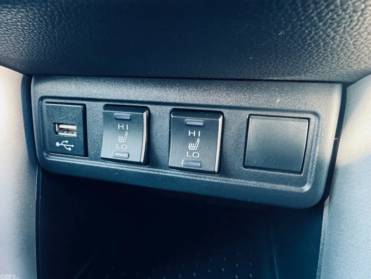Toyota Corolla Cross SUV, Petrol Hybrid, 2023, Silver