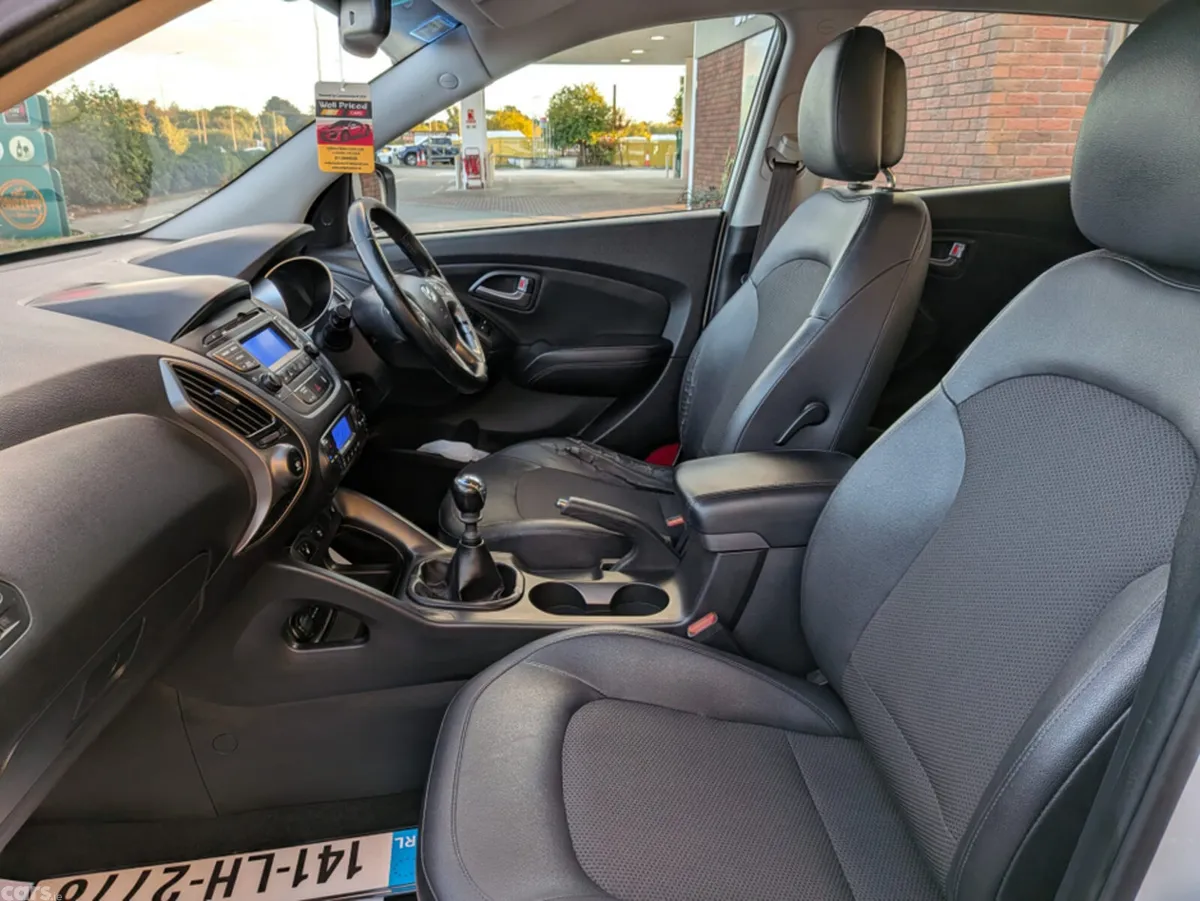 Hyundai ix35 SUV, Diesel, 2014, White