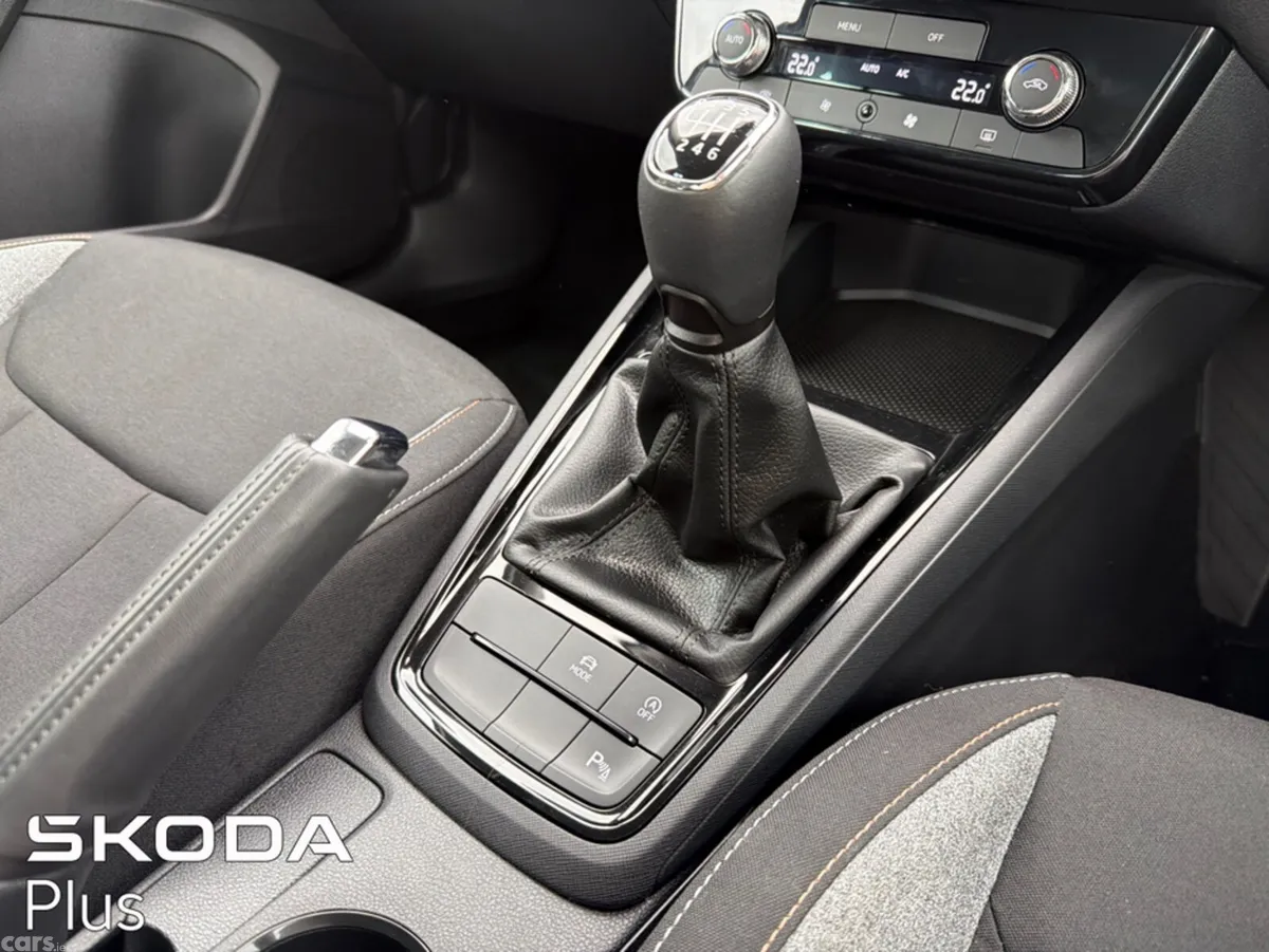 Skoda Scala Hatchback, Petrol, 2026, Grey
