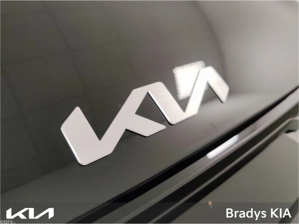 Kia EV6 MPV, Electric, 2026, Black