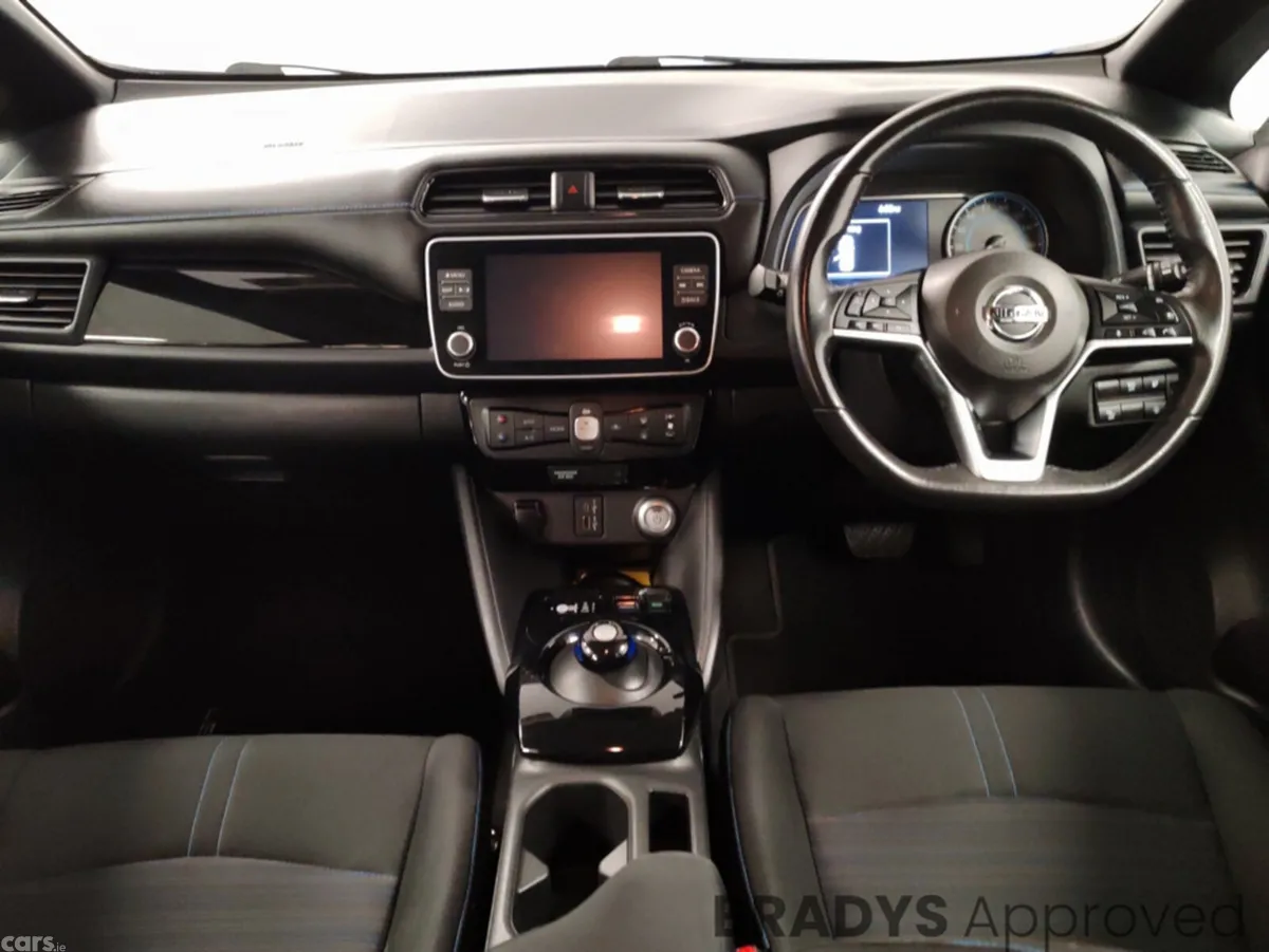 Nissan Leaf Hatchback, Electric, 2022, Blue