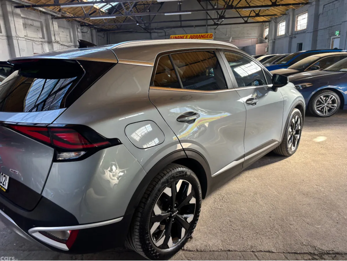 Kia Sportage MPV, Petrol Plug-in Hybrid, 2023, Grey