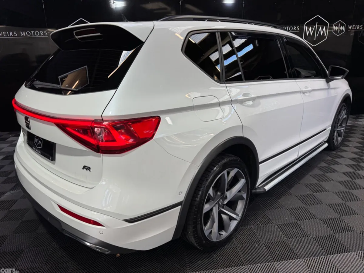 SEAT Tarraco Estate, Diesel, 2023, White