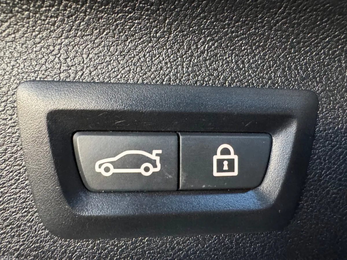 BMW 5-Series Estate, Diesel, 2020, White