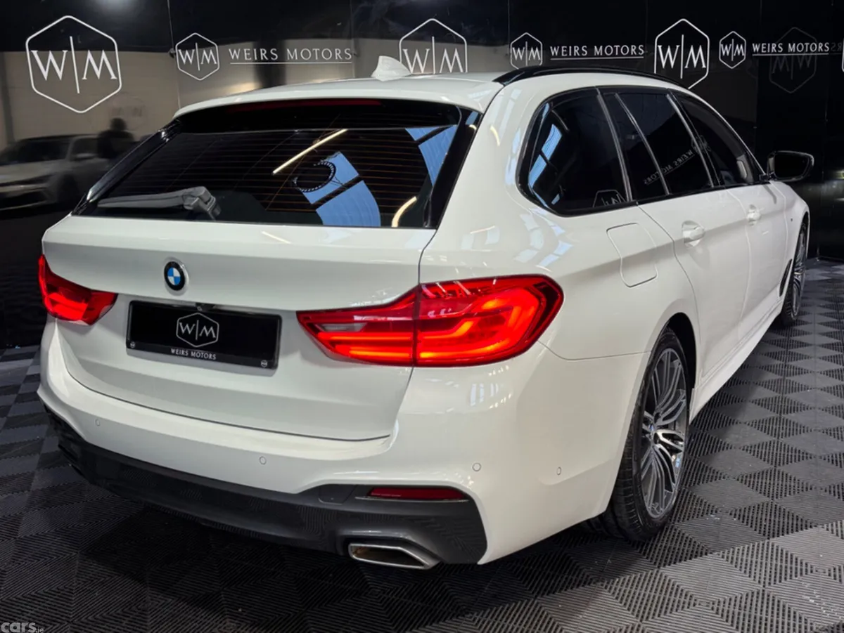 BMW 5-Series Estate, Diesel, 2020, White