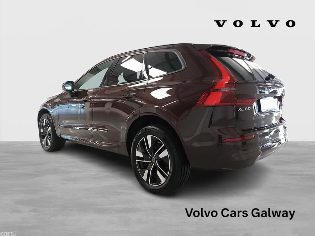 Volvo XC60 SUV, Petrol Plug-in Hybrid, 2025, Red