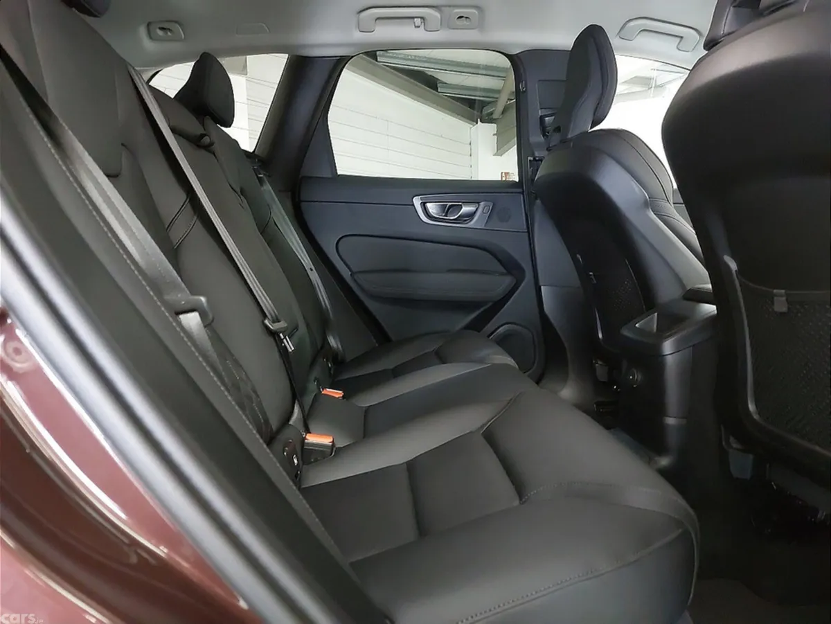 Volvo XC60 SUV, Petrol Plug-in Hybrid, 2025, Red