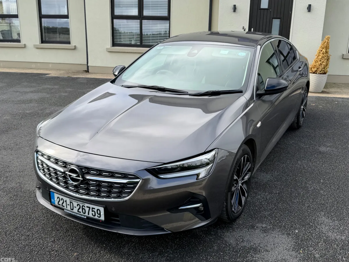 Opel Insignia Hatchback, Diesel, 2022, Grey