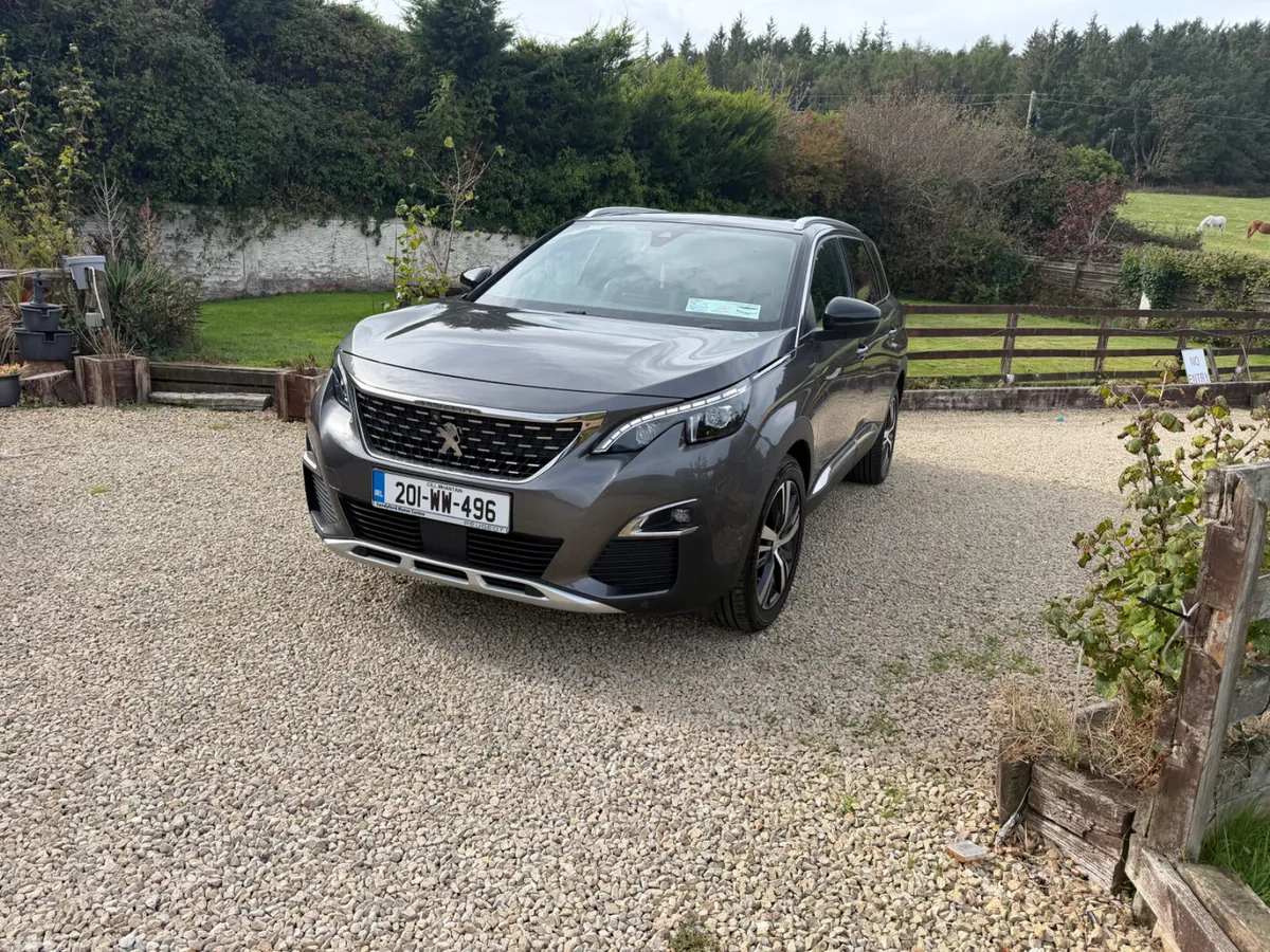 Peugeot 5008 MPV, Petrol, 2020, Grey