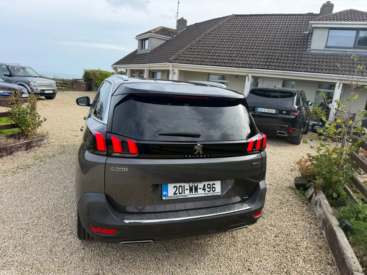 Peugeot 5008 MPV, Petrol, 2020, Grey