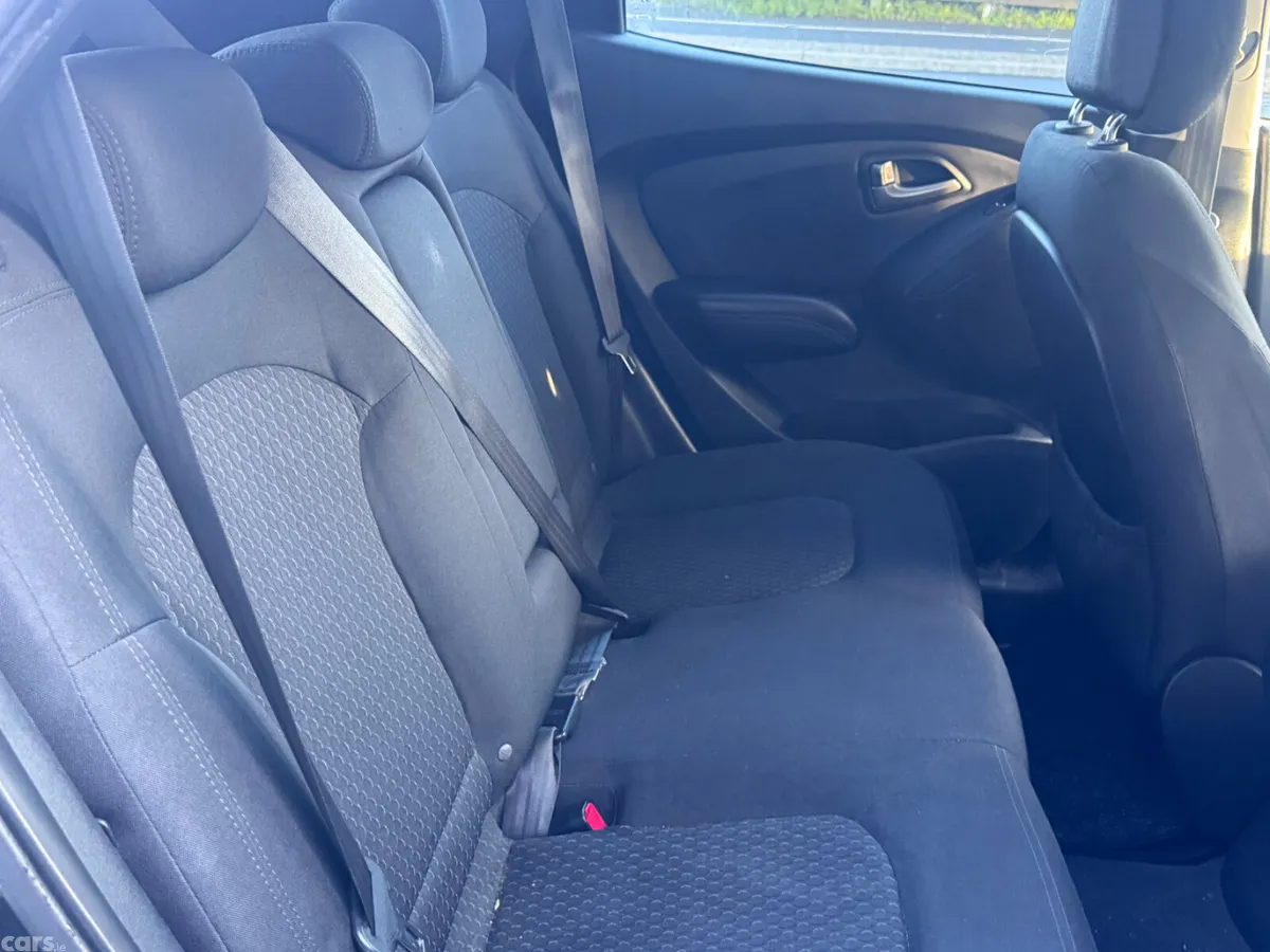 Hyundai ix35 SUV, Diesel, 2010, Black