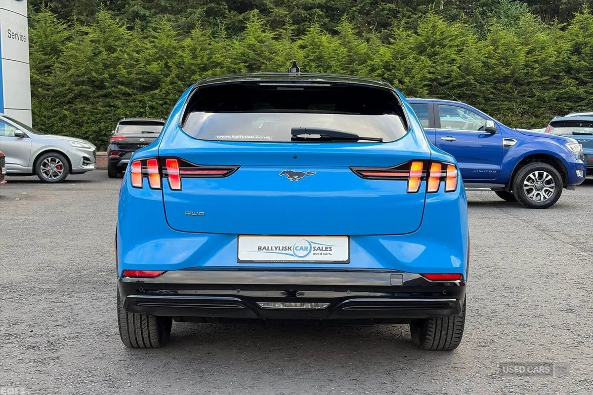 Ford Mustang SUV, Electric, 2023, Blue