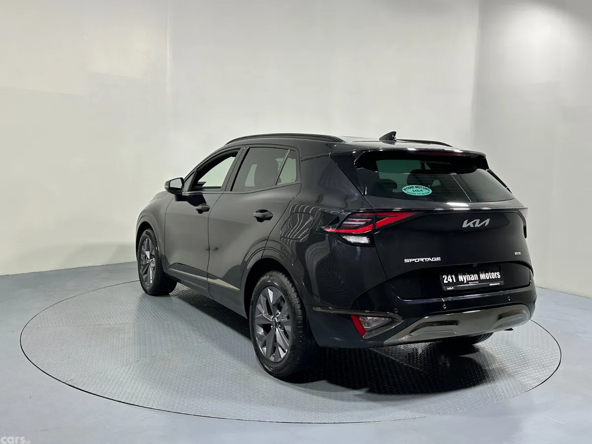 Kia Sportage SUV, Petrol Hybrid, 2024, Black