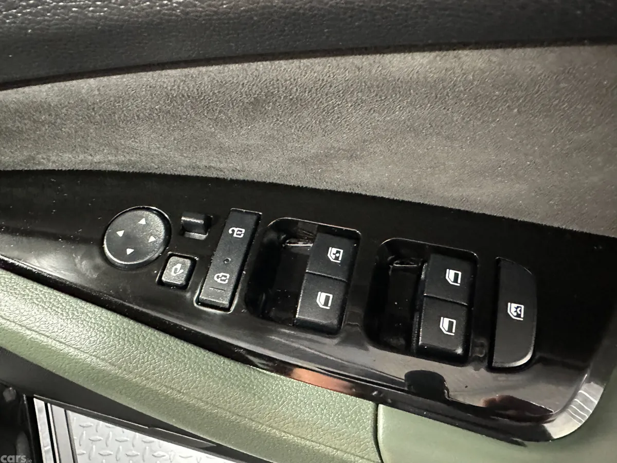 Kia Sportage SUV, Petrol Hybrid, 2024, Black