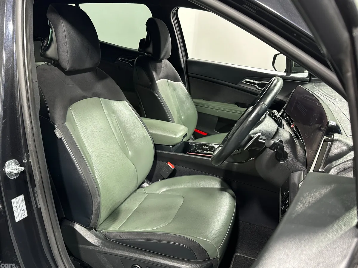 Kia Sportage SUV, Petrol Hybrid, 2024, Black