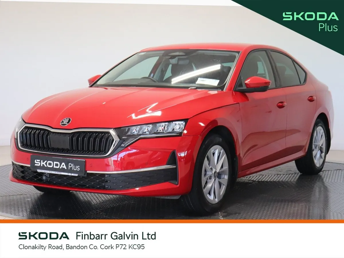 Skoda Octavia Saloon, Diesel, 2026, Red
